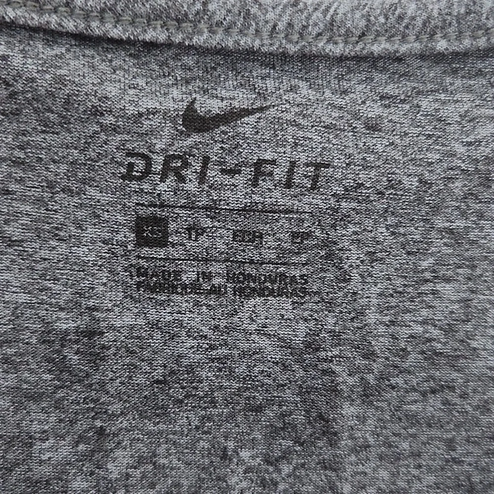 Nike Shirt Womens XS Gray